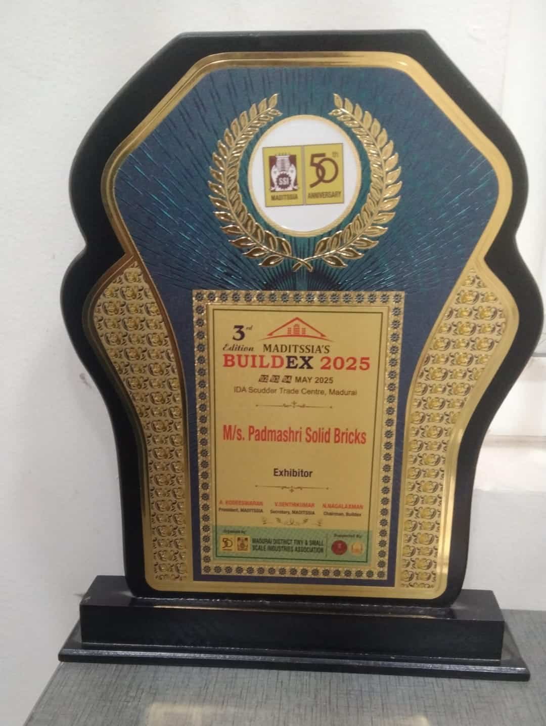 BUILDEX 2025 Exhibitor Trophy
